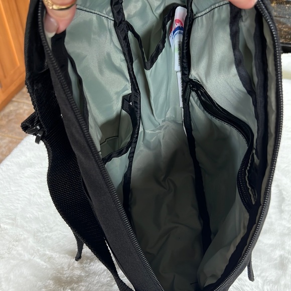 COPY - LL Bean Healthy Back bag Black EUC - Picture 17 of 17
